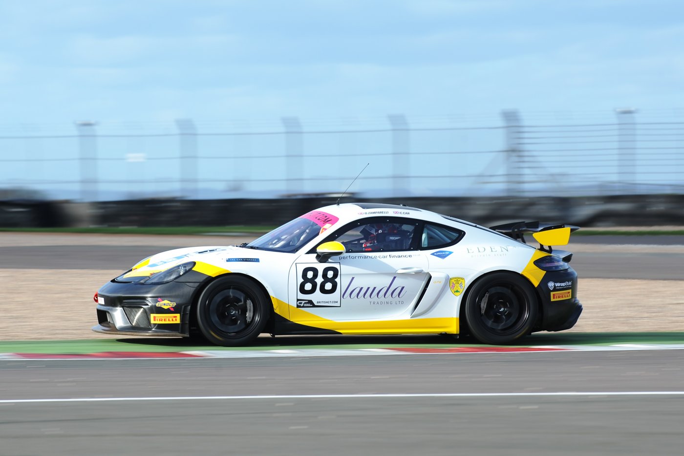 Porsche Cayman 718 GT4 Clubsport
