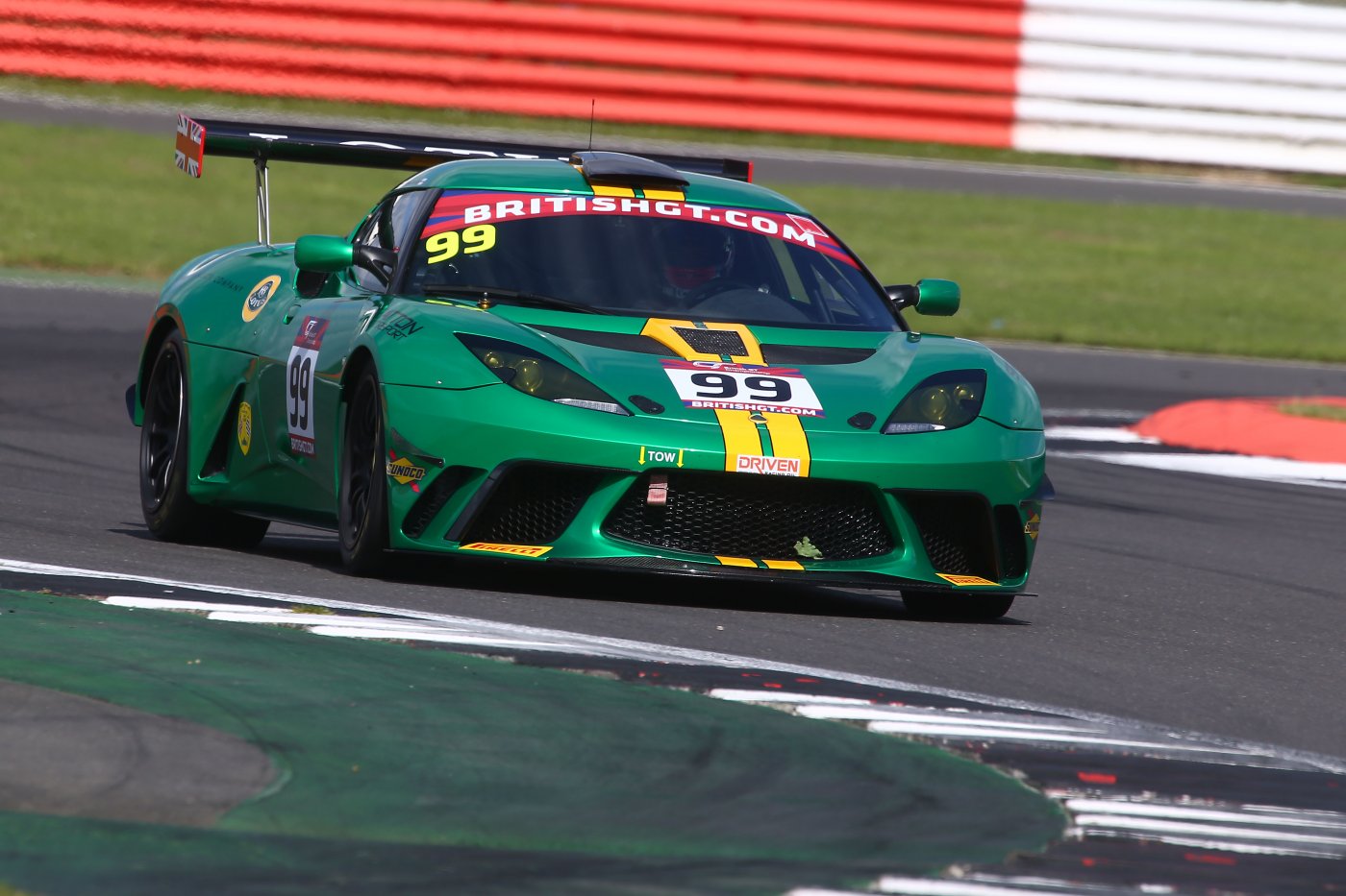 Lotus Evora GT4