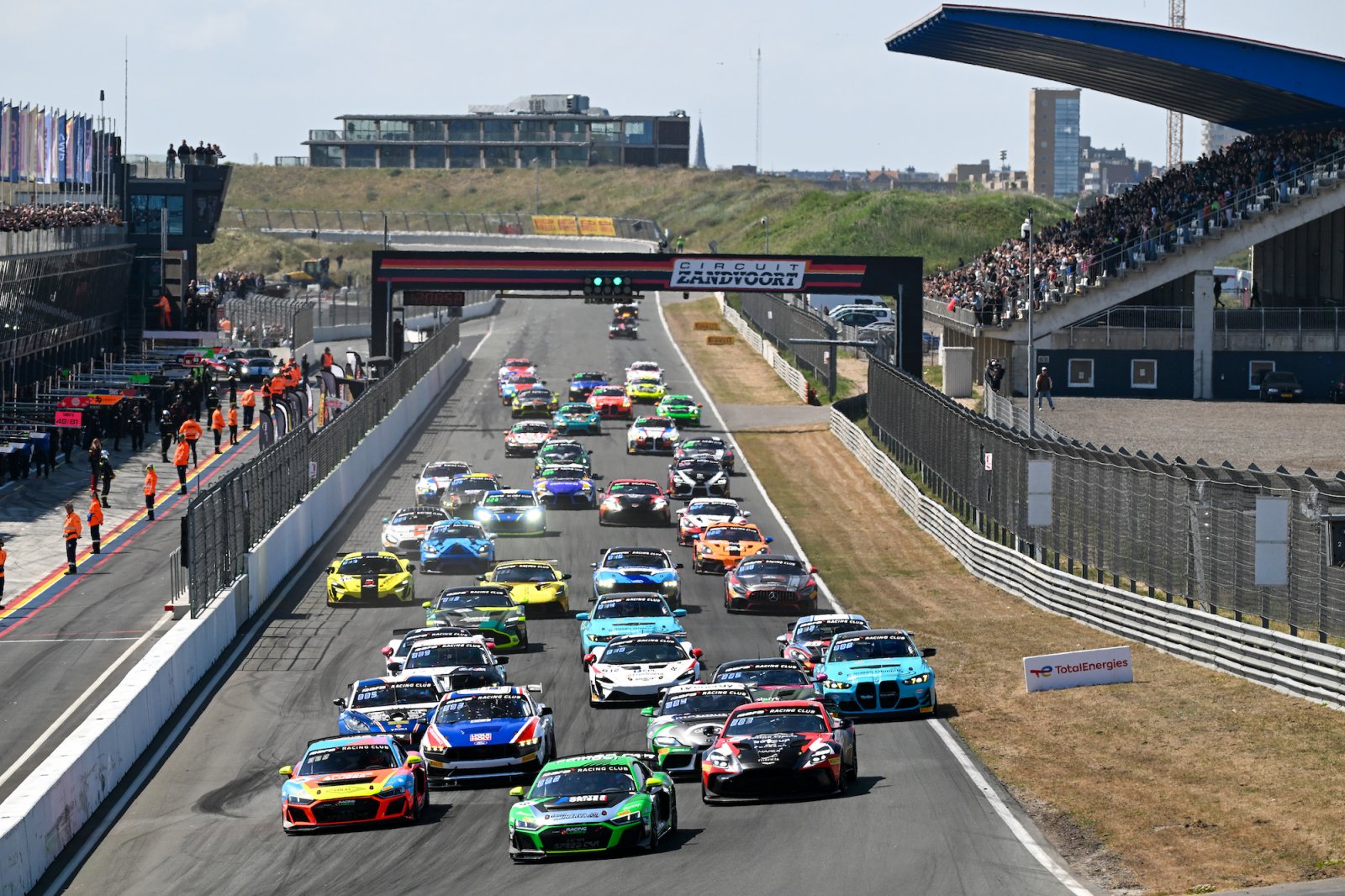 GT4 MANUFACTURER RANKING: Marathon season ahead for nine brands as Ginetta joins global contest