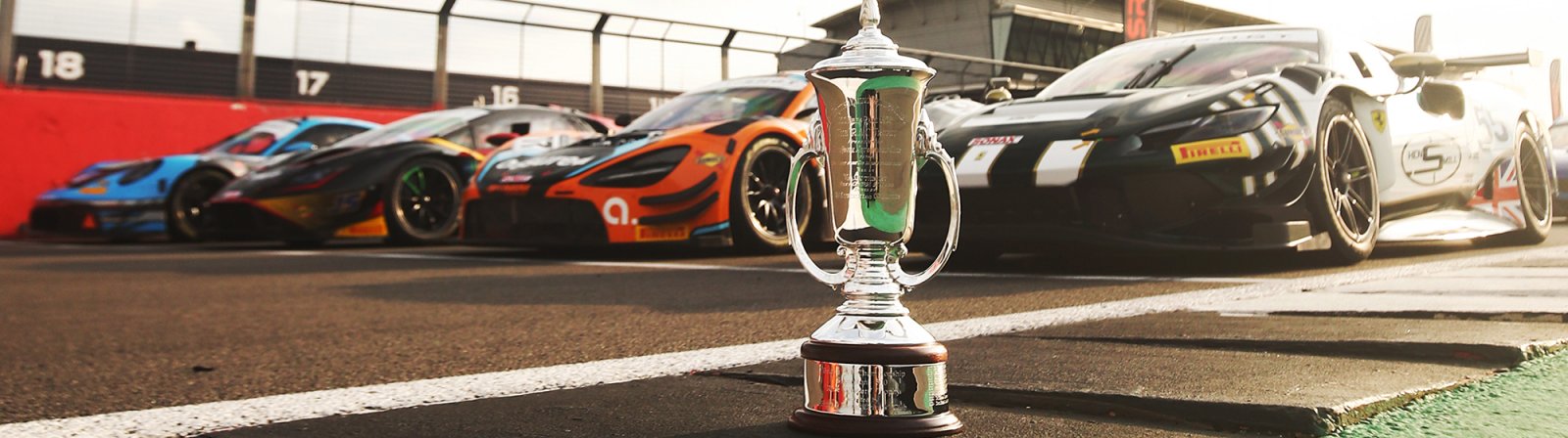 Silverstone 500 photo