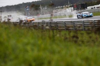 #10 Jordan Witt / Jack Mitchell - 2 Seas Motorsport McLaren 720S GT3
 | Jakob Ebrey