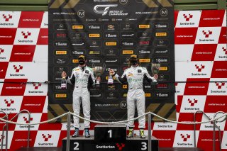 #72 Adam Balon / Phil Keen - Barwell Motorsport Lamborghini Huracan GT3 Evo
 | Jakob Ebrey