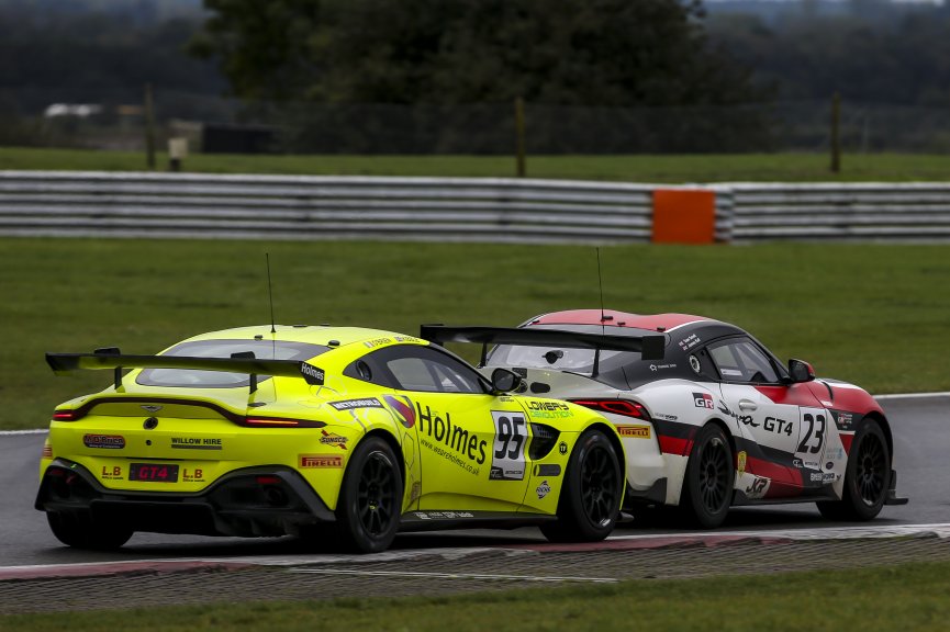 #95 Connor O'Brien / Patrick Kibble - TF Sport Aston Martin Vantage AMR GT4
