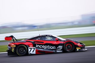 #77 Brendon Iribe / Ollie Millroy - Optimum Motorsport McLaren 720S GT3
 | Jakob Ebrey