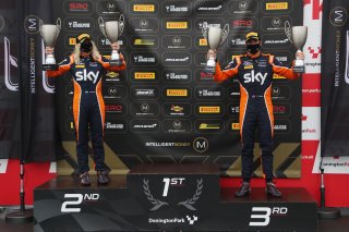 #21 Mia Flewitt / Euan Hankey - Balfe Motorsport McLaren 570S GT4
 | SRO Motorsports Group