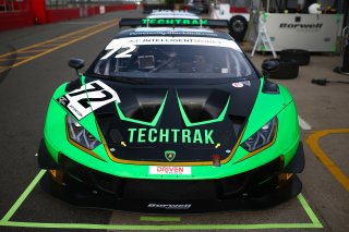 #72 Adam Balon / Phil Keen - Barwell Motorsport Lamborghini Huracan GT3 Evo  | James Roberts