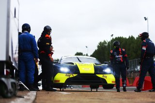 #7 Andrew Howard / Jonny Adam - Beechdean Aston Martin Vantage AMR GT3
 | www.jakobebrey.com