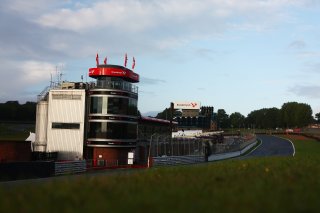 Brands Hatch
 | www.jakobebrey.com