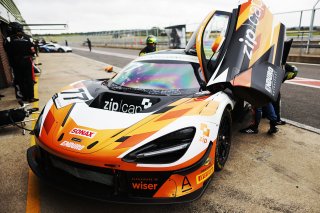 Morgan Tillbrook / Marcus Clutton - Enduro Motorsport McLaren 720S GT3
 | JEP