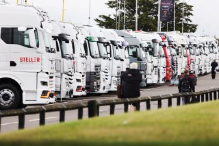 Snet-Paddock-04.jpg | jep