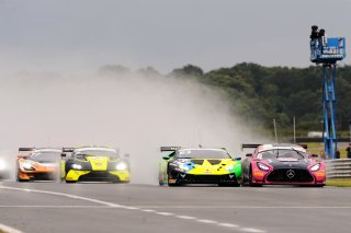 Start Ian Loggie / Yelmer Buurman - RAM Racing Mercedes-AMG GT3
 | SRO Motorsports Group