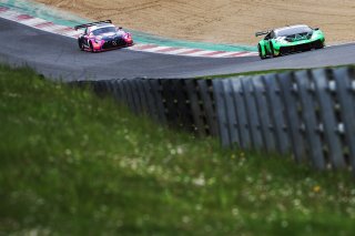 Adam Balon / Sandy Mitchell - Barwell Motorsport Lamborghini Huracan GT3 Evo
 | Jakob Ebrey