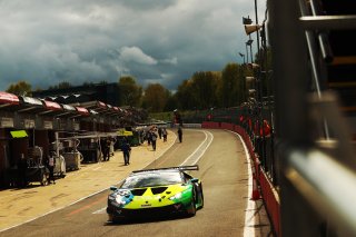 Leo Machitski / Dennis Lind - Barwell Motorsport Lamborghini Huracan GT3 Evo
 | Jakob Ebrey
