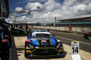 Hunter Abbott / Martin Kodric - 2 Seas Motorsport Mercedes-AMG
 | JEP