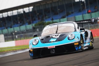 Nick Jones / Scott Malvern - Team Parker Racing Porsche 911 GT3 R
 | James Roberts