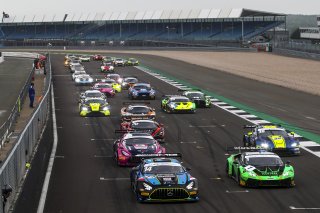 Race Start, Hunter Abbott / Martin Kodric - 2 Seas Motorsport Mercedes-AMG lead
 | JEP