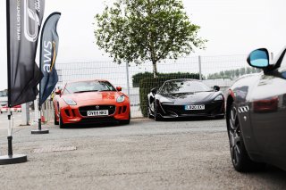 Supercars in the paddock
 | Dom Gibbons Photography
