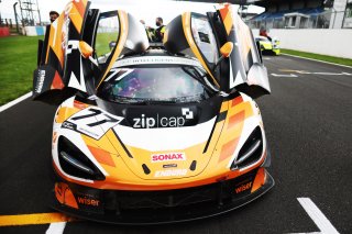 Morgan Tillbrook / Marcus Clutton - Enduro Motorsport McLaren 720S GT3
 | JEP