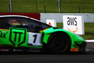 Amazon Web Servies
 | www.jakobebrey.com