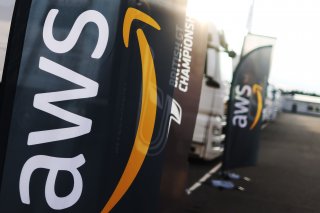 Amazon Web Services
 | JEP