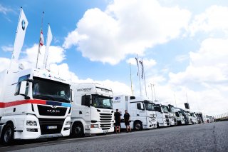 Britsh GT Paddock
 | JEP