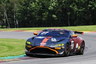 Matt Topham / Darren Turner - Newbridge Motorsport Aston Martin Vantage AMR GT4
 | David Lord Photography