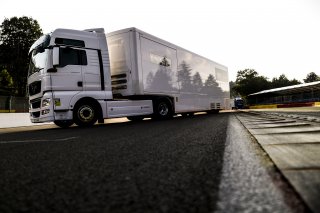 Trucks-07.jpg | Dom Gibbons Photography