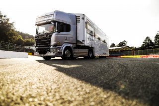 Trucks-09.jpg | Dom Gibbons Photography