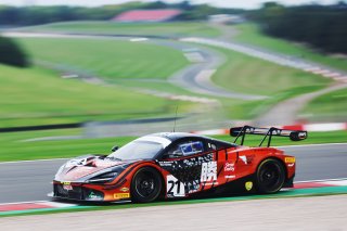 Mia Flewitt / Euan Hankey - Team Rocket RJN McLaren 720S GT3
 | JEP