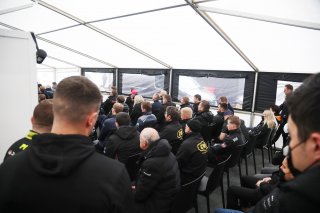 British GT drivers briefing
 | JEP
