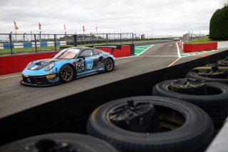 Nick Jones / Scott Malvern - Team Parker Racing Porsche 911 GT3 R
 | British GT/JEP