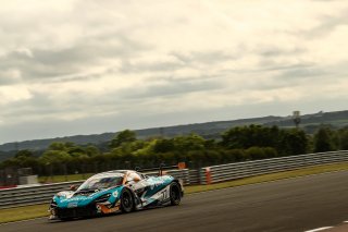 Morgan Tillbrook / Marcus Clutton - Enduro Motorsport McLaren 720S GT3
 | British GT/JEP