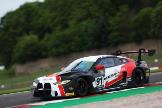 Betty Chen / Angus Fender - Century Motorsport BMW M4 GT3
 | British GT/JEP