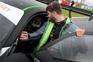 Richard Neary / Sam Neary - Team ABBA Racing Mercedes-AMG GT3
 | Jakob Ebrey