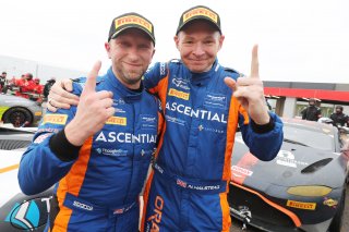 Nick Halstead / Jamie Stanley - Fox Motorsport McLaren 570S GT4
 | Jakob Ebrey