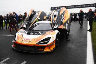 Morgan Tillbrook / Marcus Clutton - Enduro Motorsport McLaren 720S GT3
 | JEP
