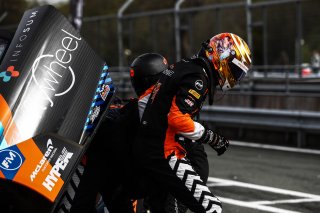 Nick Halstead  - Fox Motorsport McLaren 720S GT3
 | JEP