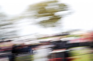 Mia Flewitt / Euan Hankey - 7TSIX McLaren 720S GT3
 | JEP