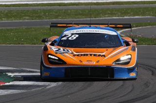 Nick Moss / Joe Osborne - Optimum Motorsport McLaren 720S GT3
 | British GT/JEP