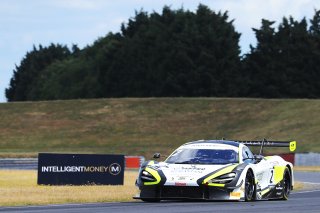Simon Watts / James Kell - Team Rocket RJN McLaren 720S GT3, Moh Ritson - Paddock Motorsport McLaren 570S GT4
 | British GT/JEP