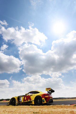 James Cottingham / Lewis Williamson - 2Seas Motorsport Mercedes-AMG GT3
 | British GT/JEP