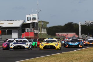 Race 2 Start GT3 - John Ferguson / Ulysse De Pauw - RAM Racing Mercedes-AMG GT3
 | British GT/JEP