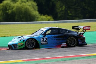 Alex Malykhin / James Dorlin - Redline Racing Porsche 911 GT3 R 
 | British GT/JEP