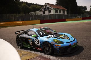 Kevin Tse / Antares Au - Herberth Motorsport Porsche 718 Cayman GT4 CS RS 
 | British GT/JEP