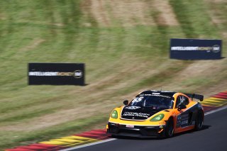 Seb Hopkins / Jamie Orton - Team Parker Racing Porsche 718 Cayman GT4 RS CS 
 | British GT/JEP