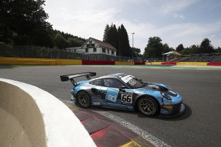 Nick Jones / Scott Malvern - Team Parker Racing Porsche 911 GT3 R  
 | British GT/JEP