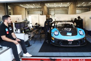 Nick Jones / Scott Malvern - Team Parker Racing Porsche 911 GT3 R  
 | British GT/JEP