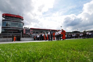 Two minutes silence on the grid remembering Queen Elizabeth II
 | jakob ebrey jep