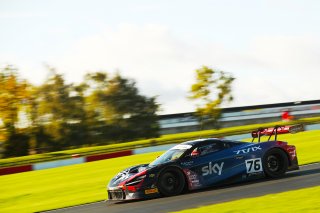 Mia Flewitt / Euan Hankey - 7TSIX McLaren 720S GT3 
 | British GT/JEP