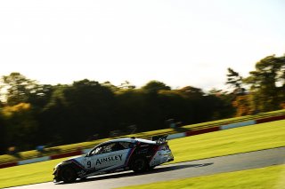 Chris Salkeld / Tom Rawlings - Century Motorsport BMW M4 GT4 
 | British GT/JEP